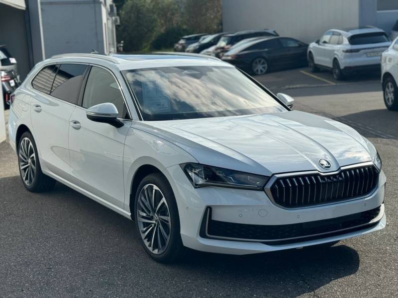 Skoda Superb Combi iV 1.5 TSI DSG LaurinandKlement VOLL