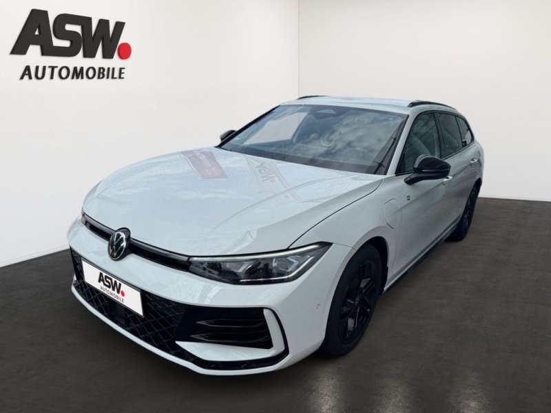 Volkswagen Passat Variant R-Line 1.5 eHybrid *Head-Up Displ