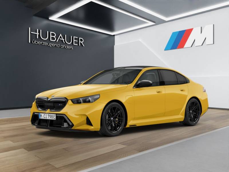 BMW M5 Limousine [Individual, Ultimate Package, AHK]