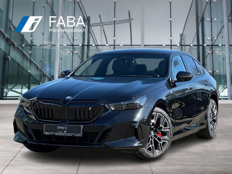 BMW i5 eDrive40 Limousine Sportpaket DAB
