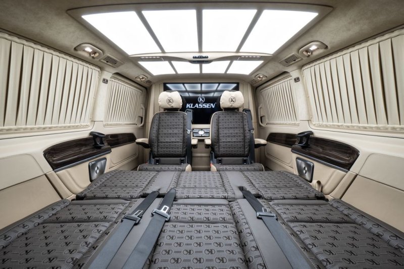 Mercedes-Benz V300 - Perfekter Familienvan oder VIP Minivan