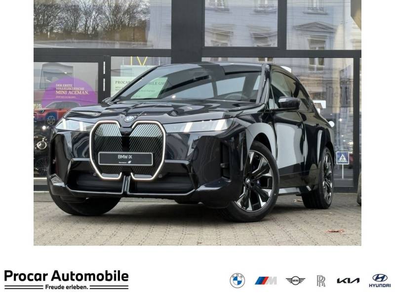 BMW iX xDrive45 M Sport AHK DA PROF PA PROF 21"