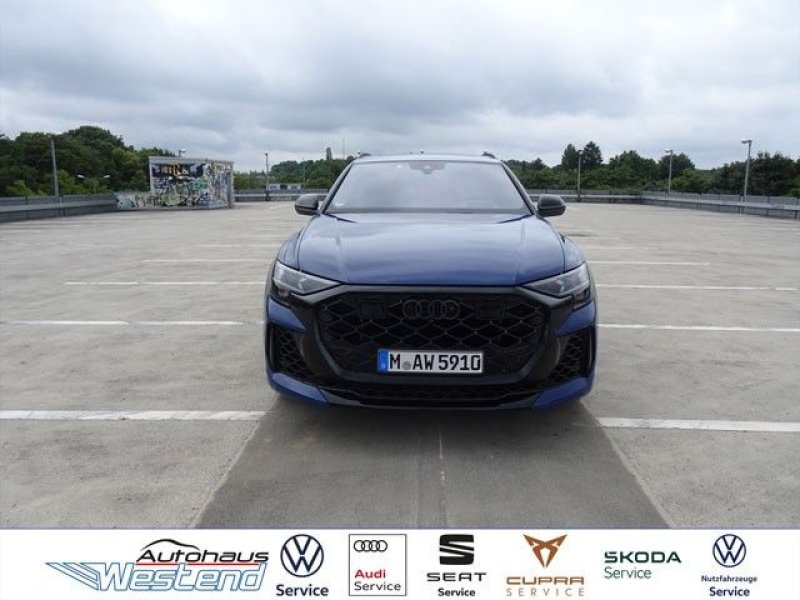 Audi RS Q8 4.0l FSI 471kW quattro tiptronic Navi LED