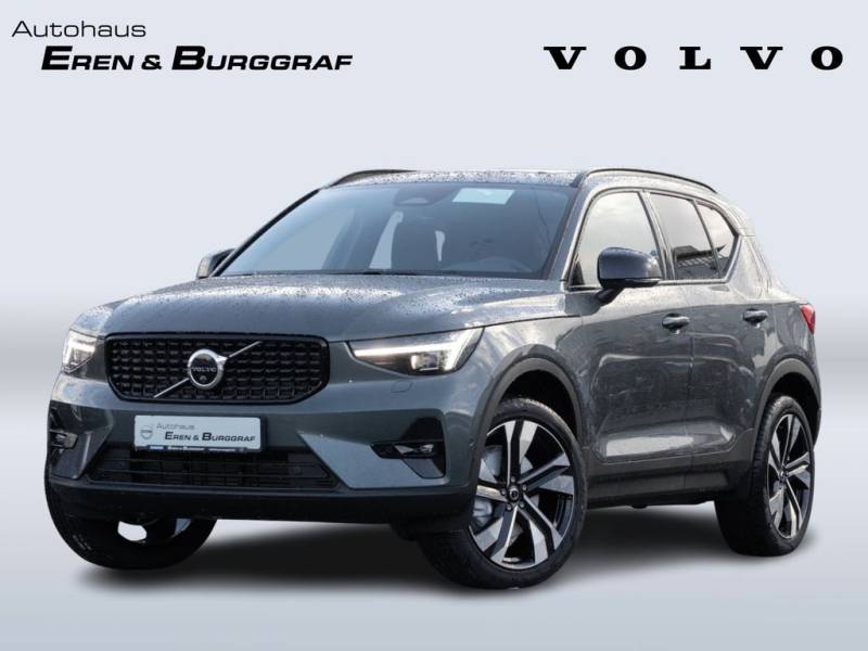 Volvo XC40 Ultra Dark