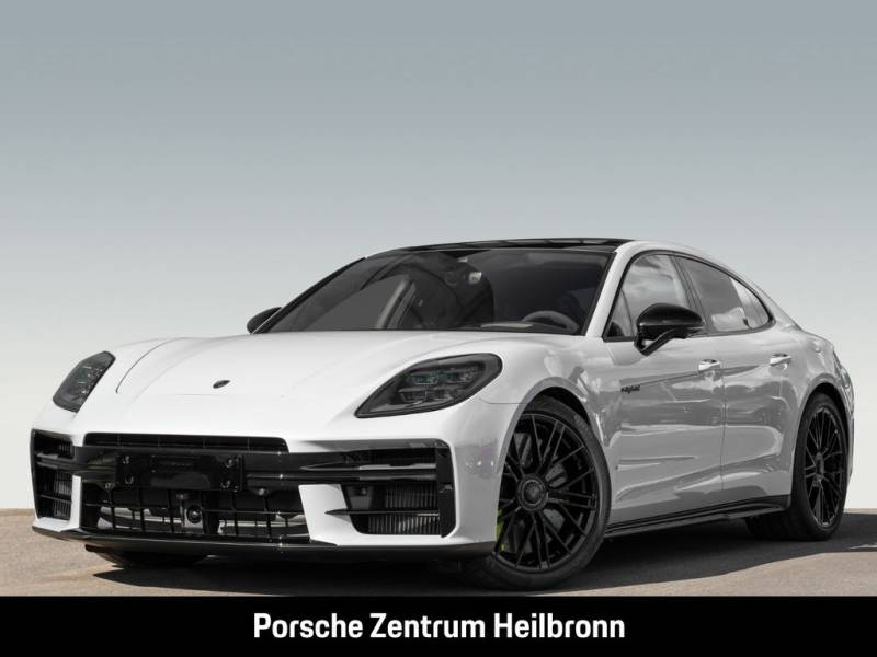 Porsche Panamera Turbo S E-Hybrid Burmester Nachtsicht