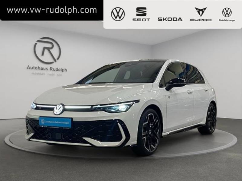 Volkswagen Golf VIII 2.0 TDI DSG R-Line "Black Style"