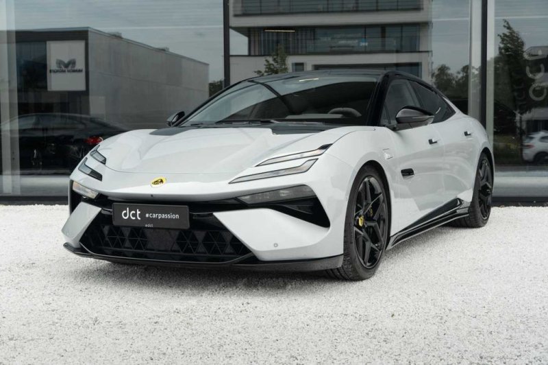 Lotus EMEYA 600 GT HUD 360° KEF ACC Pano Towbar Carbon