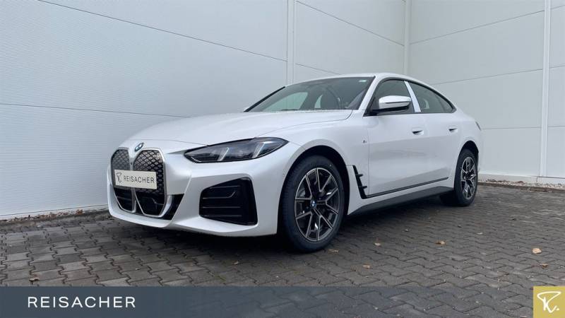 BMW i4 xDrive40 Gran Coupé Laden AC Ladekabel DAB
