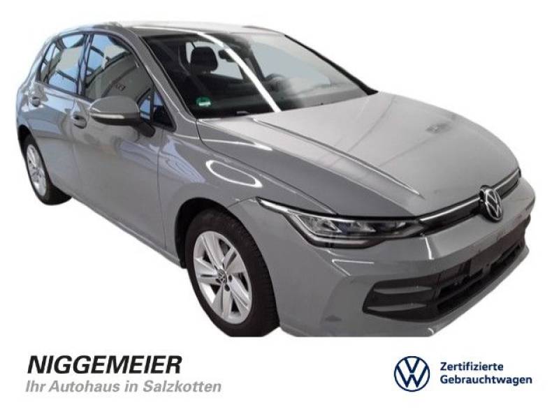 Volkswagen Golf VIII 1.5TSI LIFE NAVI+LED+ACC+HEAD-UP+APP-C