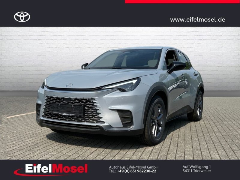 Lexus LBX Basis Komfort-Paket *Navi*RFK* /LED/KlimaA