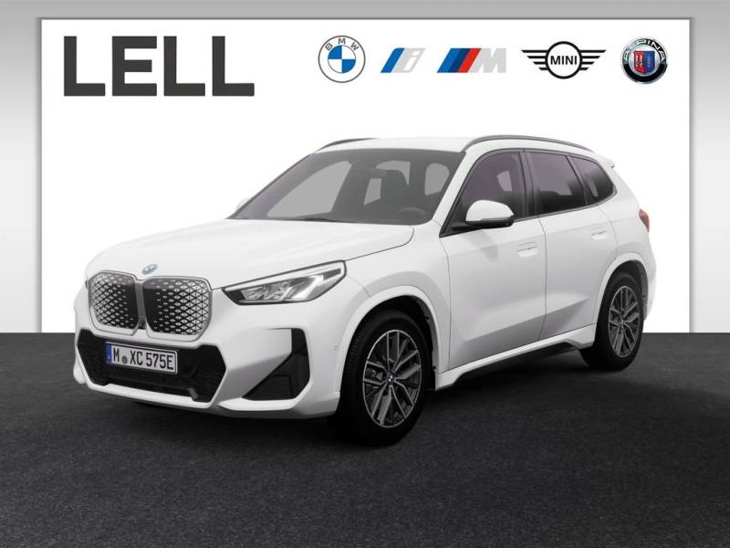 BMW iX1 xDrive30 M Sportpaket / RFK / NAV./ SHZ / PD