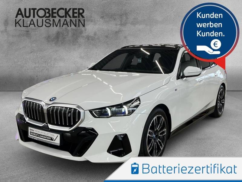 BMW i5 eDrive40 Touring M SPORT 19''LC PROF AHK PANO
