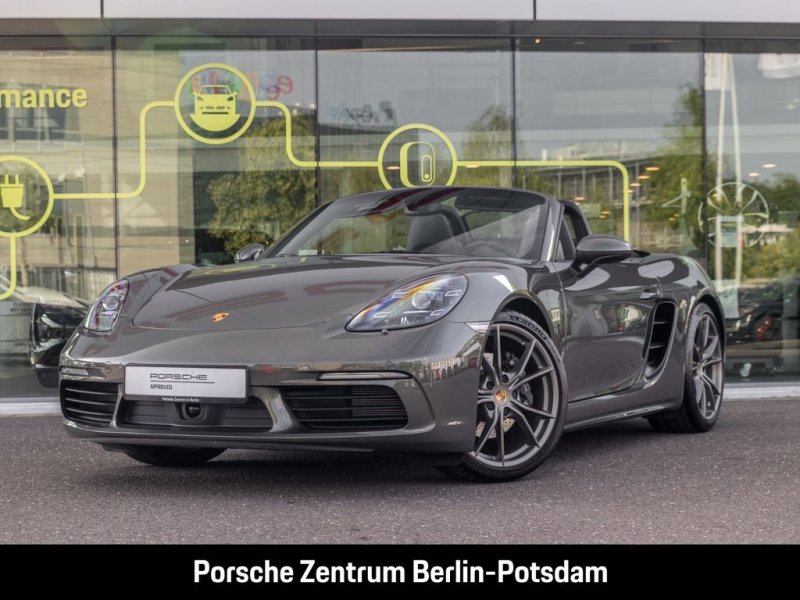 Porsche Boxster 718 Chrono Paket Rückfahrkamera BOSE