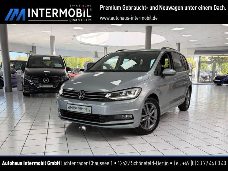 Volkswagen Touran 1.5TSI Comfortline 7SITZ*KAMERA*ACC*KEYL