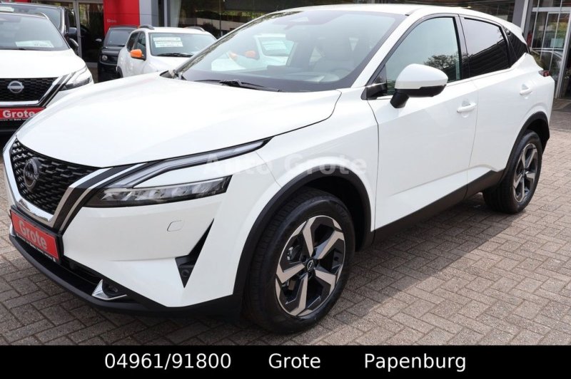 Nissan Qashqai 1,3 DIG-T Tekna AT Head Up Navi