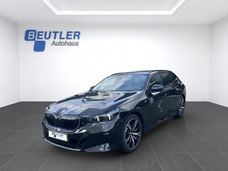 BMW 520 Touring 520d xDrive M Sport Pro 20" HUD P...