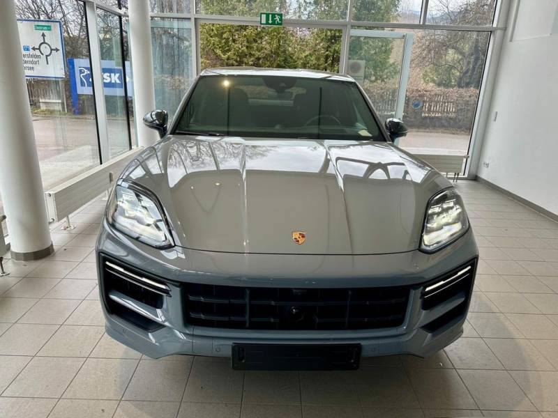 Porsche Cayenne Turbo E-Hybrid GT-Paket/gr-sw/18W/22