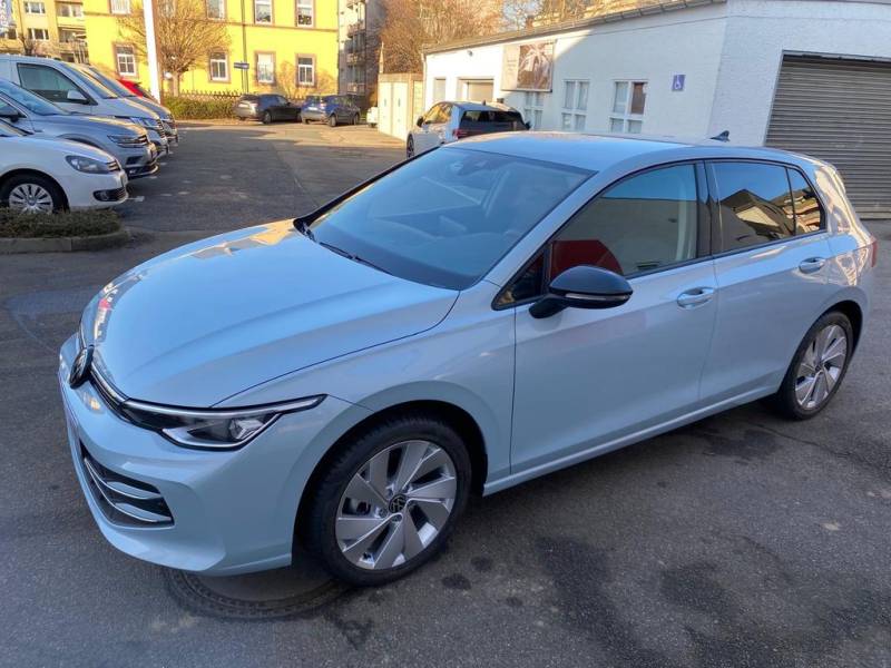Volkswagen Golf VIII Lim. 1.5 eTSI 110 kW Goal