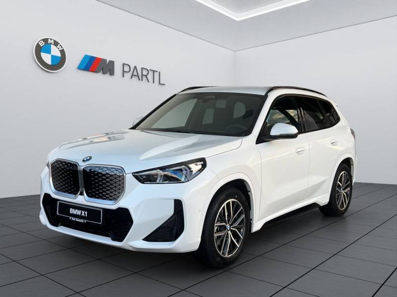 BMW iX1 eDrive20 M-Sport ACC 360° HUD AHK Massage