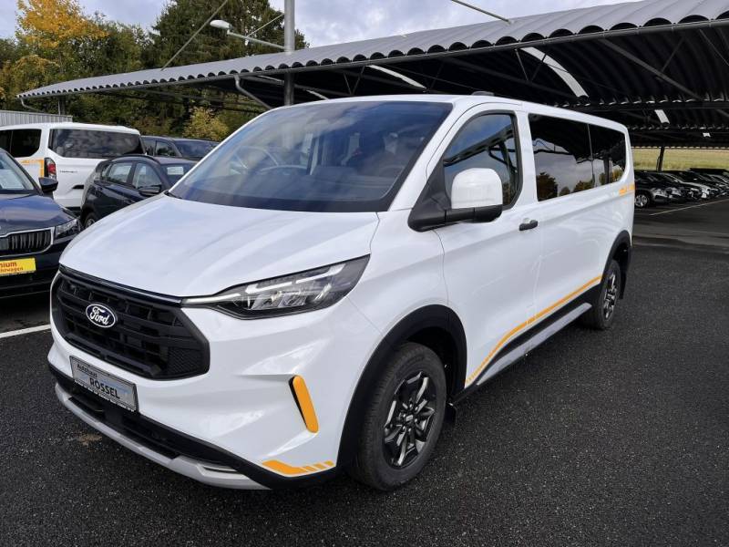 Ford Transit Custom Kombi L2H1 8 Sitzer 4WD Automatik