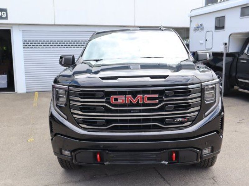 GMC Sierra AT4 Offorad HUD 4 Jahre Garantie 3,99% ef