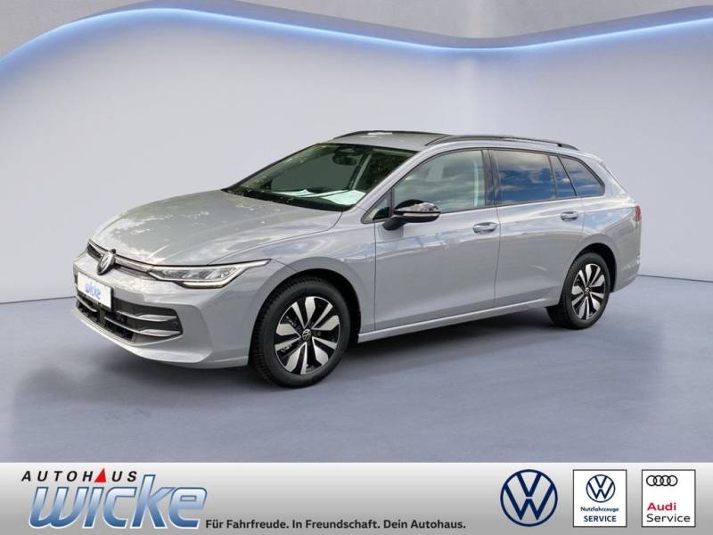 Volkswagen Golf VIII Variant 1.5 TSI DSG Goal NAVI KLIMA LM