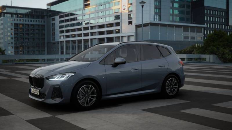 BMW 220i Active Tourer ///M-Sport ACC PanoSD AHK HiF