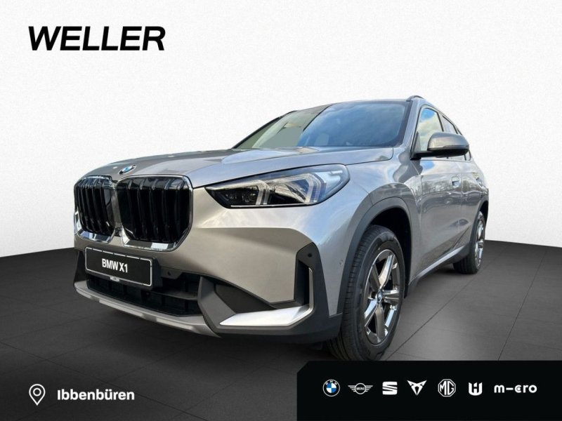 BMW X1 sDrive18i Comfort Paket HUD RFK PANO AHK SHZ