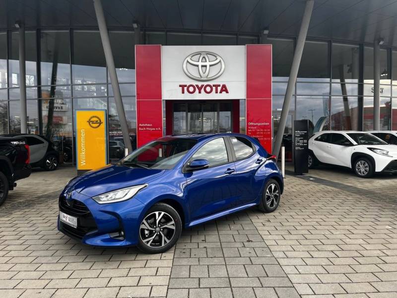 Toyota Yaris 1.5 Hybrid Teamplayer COMFORT-PAKET,KAMERA