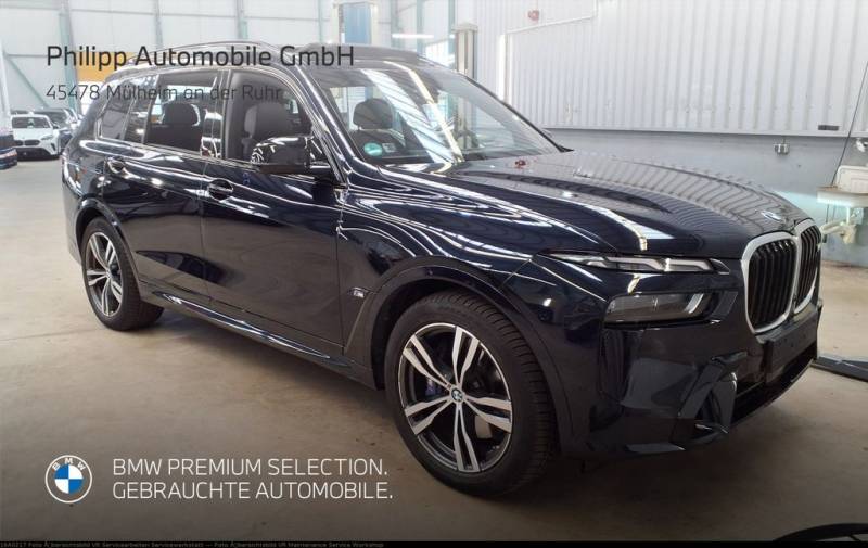 BMW X7 M60i AHK PANO-SKY Massage StHzg handk Sitzklima