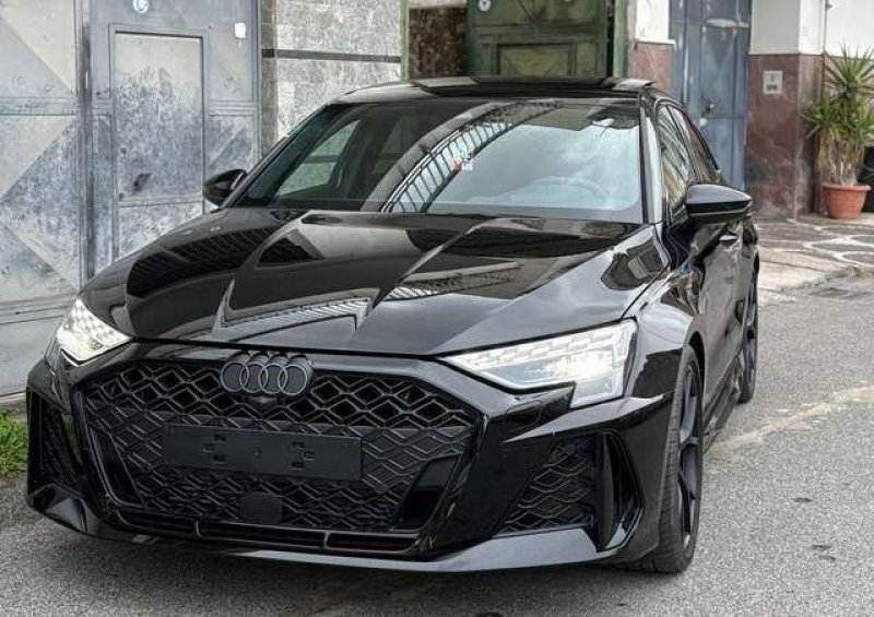 Audi RS3 2.5 TFSI 400 CV QUATTRO S-TRONIC SPBK 2