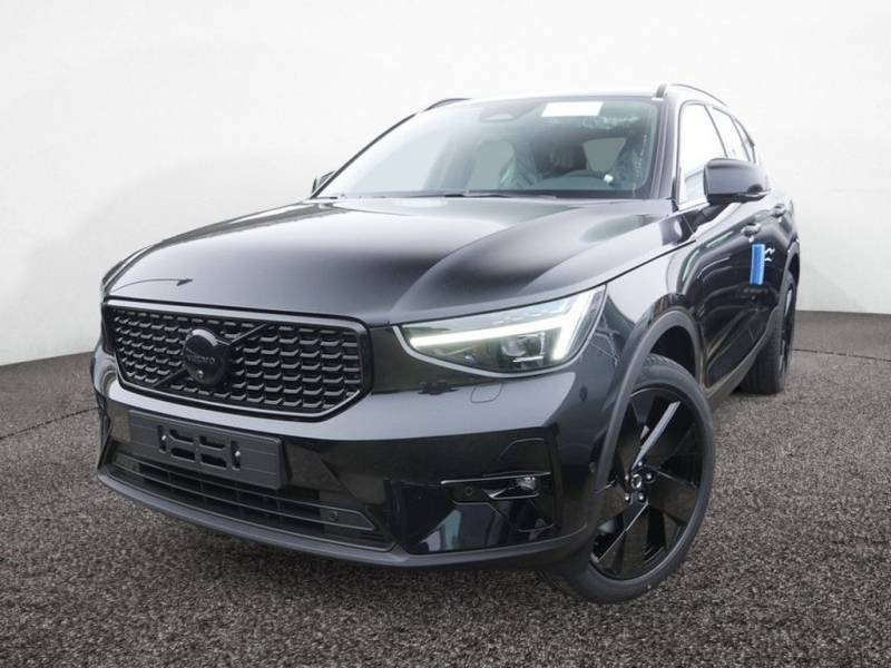 Volvo XC40 B3 Plus Black Edition SHZ H/K ACC LED 360°