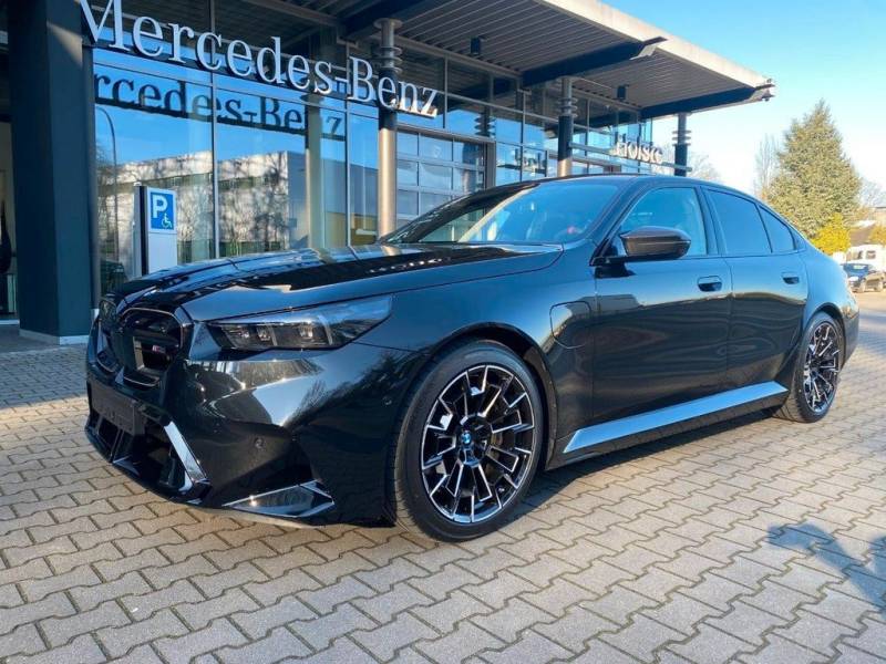 BMW M5 xDrive Ultimate-Paket Carbon Keramik