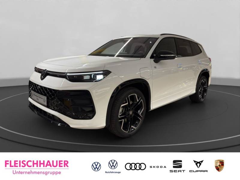 Volkswagen Tayron R-LINE 1,5 l eHybrid AHK PANO LEDER IQ LI