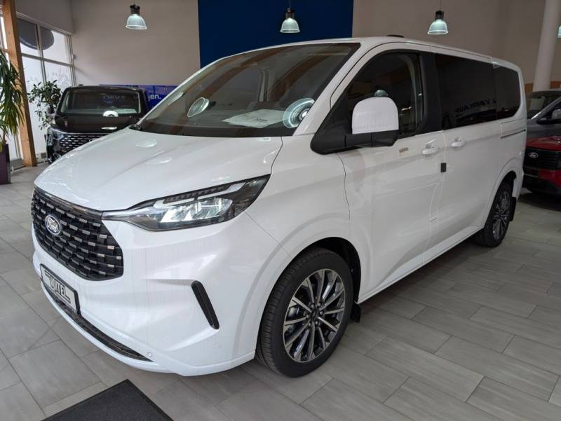 Ford Tourneo Custom Aut L1 Tit X 4WD Standheizung