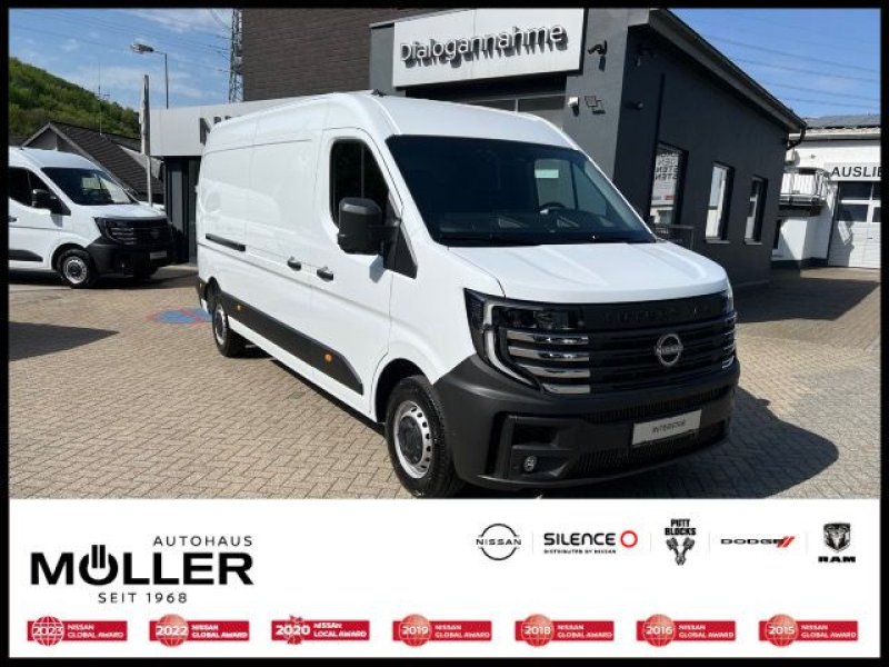 Nissan Interstar 3,5t dCi 150 3,5t L3H2 N-Connecta