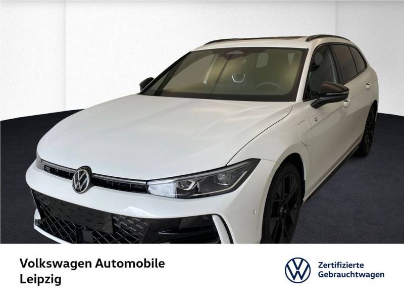 Volkswagen Passat 1.5 eHybrid R-Line"Black Style" *AHK*DCC*