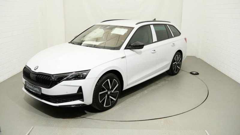Skoda Octavia Combi 1.5 TSI mHEV Sportline DSG AHK PDC