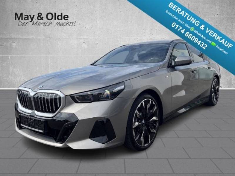BMW 520 I Sportpaket AHK-klappbar AHK Navi Digitales