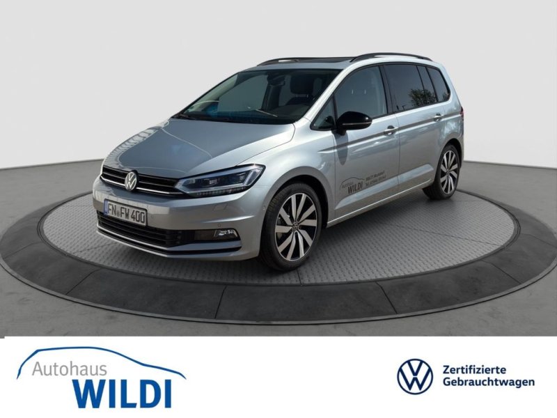 Volkswagen Touran Highline 1.5 TSI DSG*StandHZG*AHK*Pano*Na