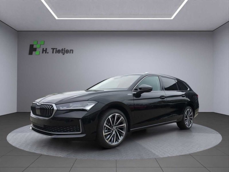 Skoda Superb Combi Diesel 2.0 TDI DSG 4x4 AHK*Allrad*L