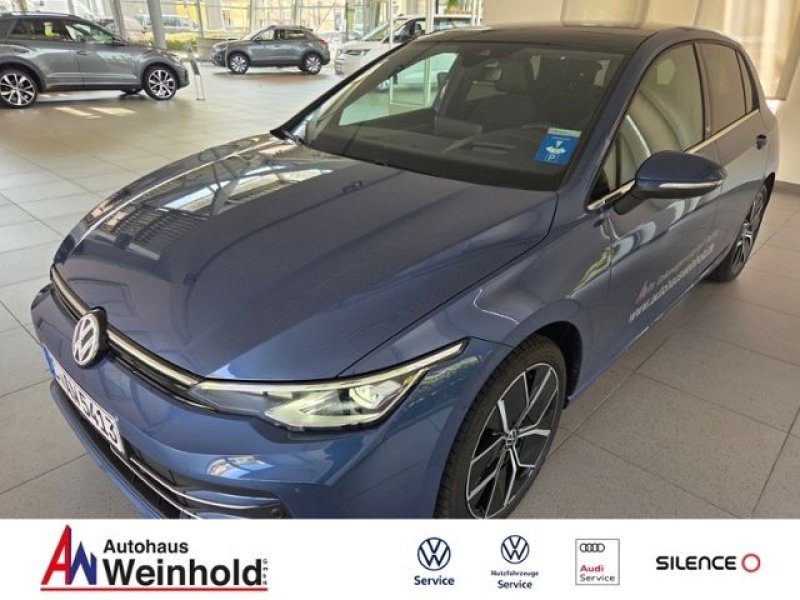 Volkswagen Golf Style 1.5 TSI LED+ PANO DCC AHK ERGO NAV AP