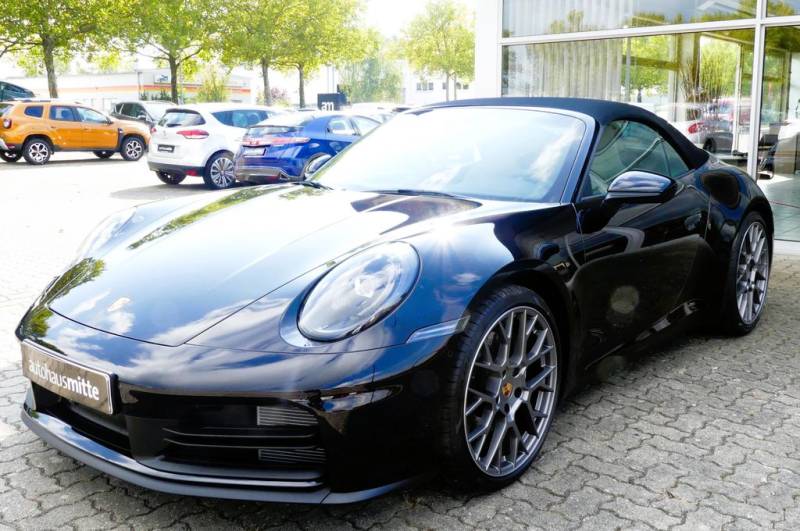 Porsche 911 Carrera*Chrono*Sportabg.*360*LED Matrix*Bose