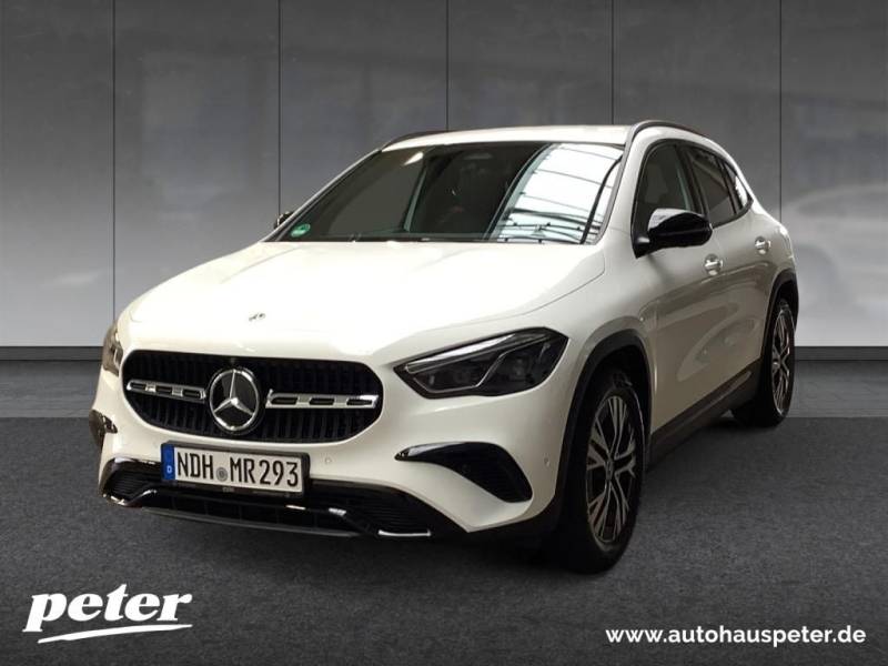 Mercedes-Benz GLA 200 +MBUX+Wide+Navi+MBeam+SpurW+W-Paket+PDC