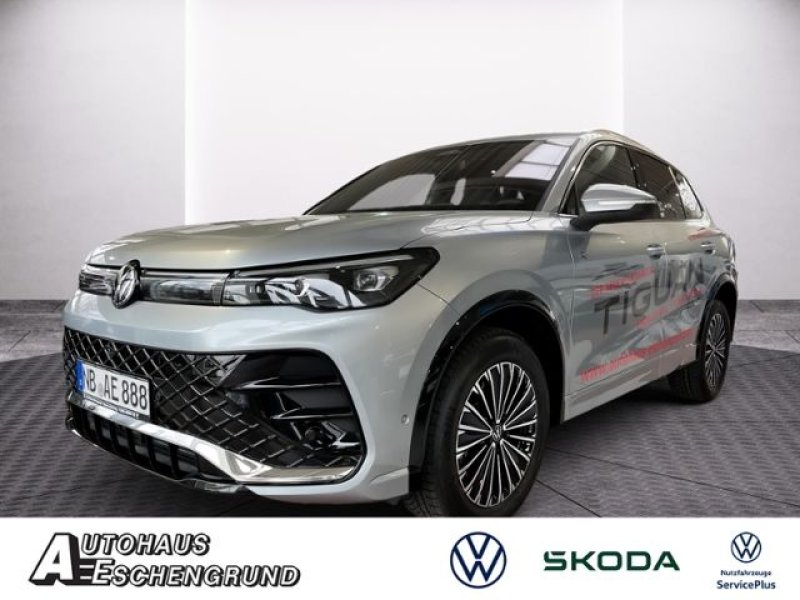 Volkswagen Tiguan 2.0 TDI DSG 4Motion R-LINE PANO AHK SHZG