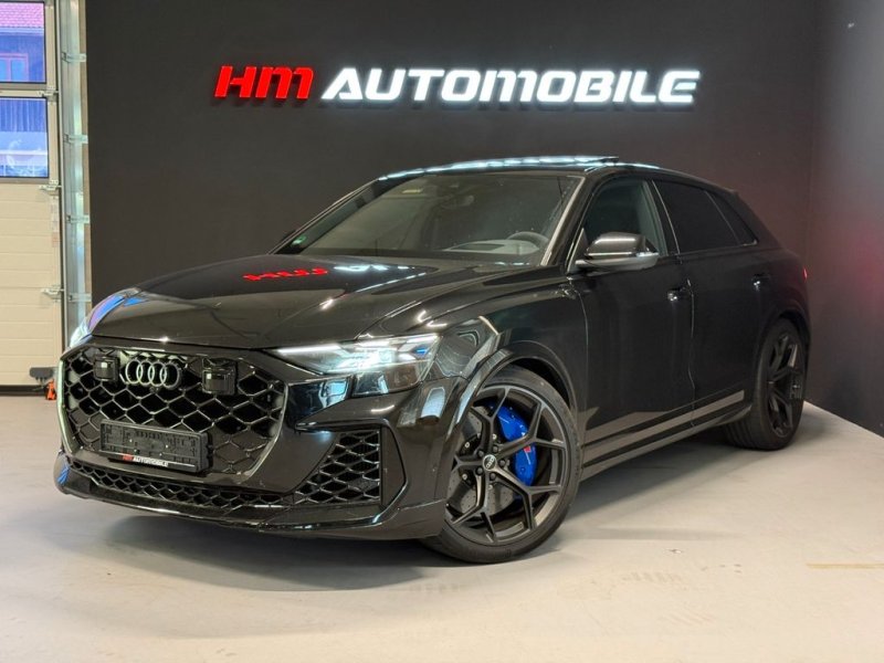 Audi RS Q8 performance FACE LIFT 305KM/H