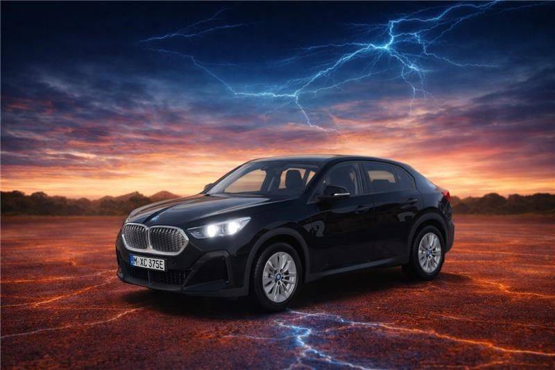 BMW iX2 eDrive20 Aktion Bestellfahrzeug