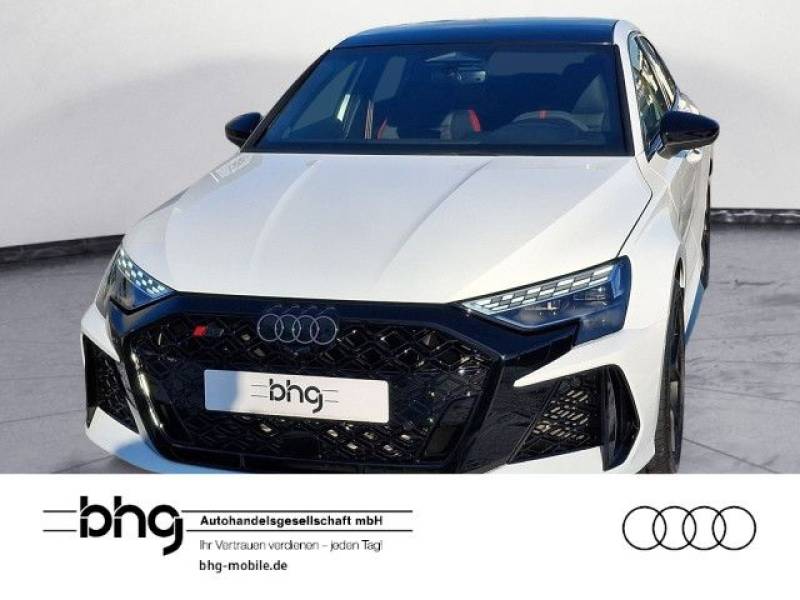 Audi RS 3 Limousine S tronic