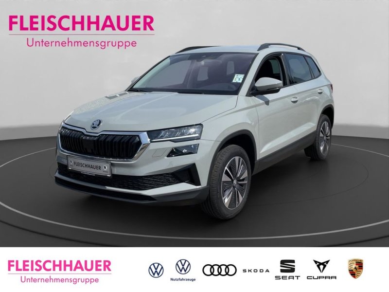 Skoda Karoq 1.5 TSI Selection ACC CARPLAY LED NAVI
