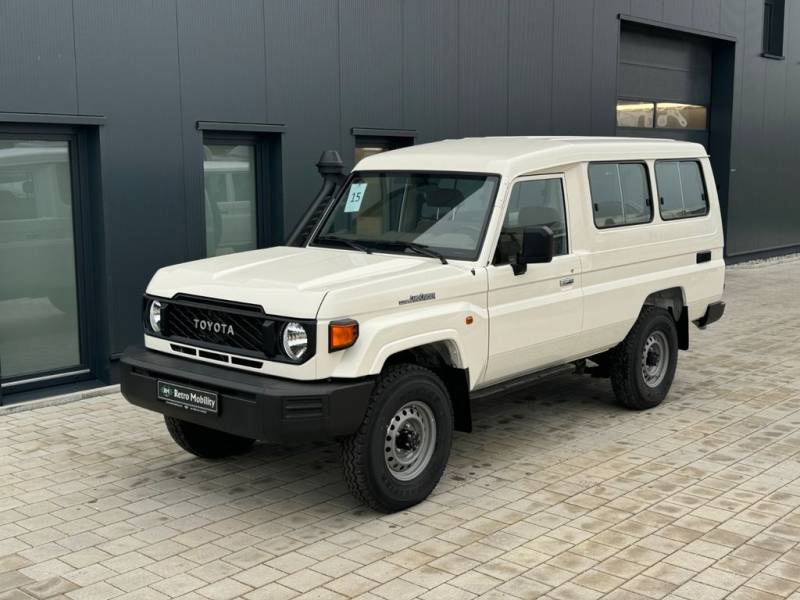 Toyota Land Cruiser GRJ78 Standard 180 Liter